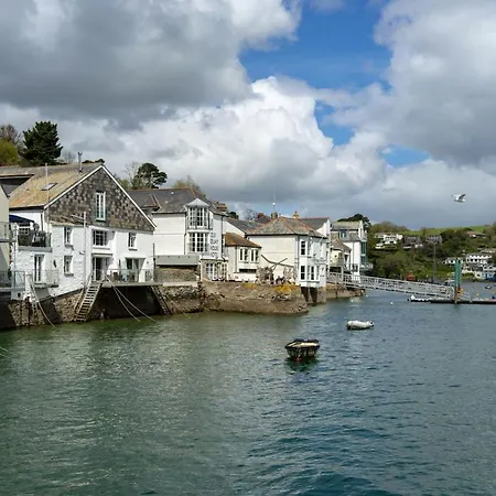 The Shippen At * Fowey